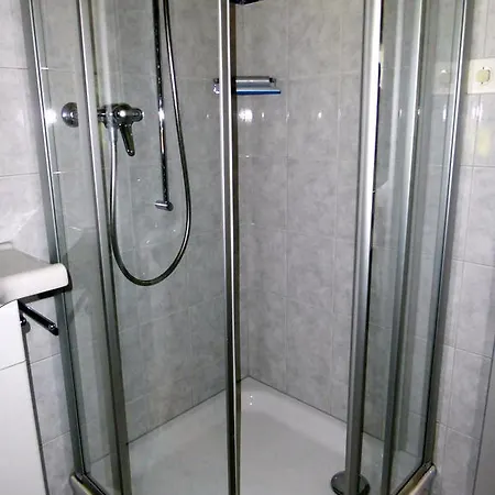 Apartment Ferienwohnung Bärgkristall